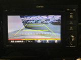 バックモニター付きで、車庫入れやバック時の後方確認をサポート。