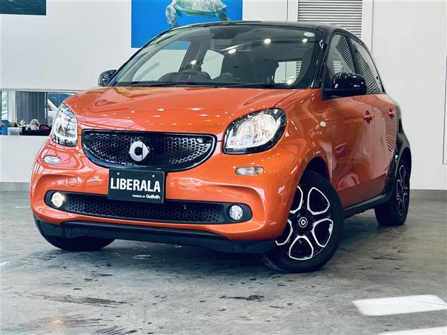 スマートフォーフォー  フォーフォー プライム 本革シート サンルーフ