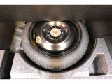 スペアタイヤが装備されております!