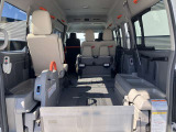 車いす2脚タイプになります。