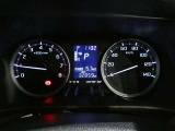 メーターの視認性もよく安全運転ができますね