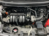 技術が詰まったエンジンルームもご覧の通りピカピカにクリーニング済みです。ハイブリッドなのでお財布にも環境にも優しいです。