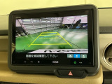 バックモニター付きで車庫入れも安心【カメラアングルは3パターンから選べます】知らない道でも安心して楽しくお出かけができます
