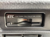 今や必需装備となりつつある、【ETC】搭載車!当店でセットアップが可能ですので、ご納車当日からご使用が可能です!高速道路料金のお支払いが楽々です!