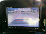バックモニター付きですので、日常の駐車はもちろん、人や障害物などを映像で確認できるので安心です!(補助装置になりますので、目視でもご確認ください)