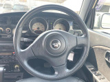 ステアリングも使用感が少なく、きれいな状態となっております♪