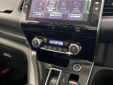 オートエアコンで快適な車内温度を演出してくれます!