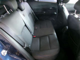 リヤシートもゆったり座れます♪