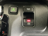 パーキングブレーキはスマートな電子制御式と合わせて渋滞時等にブレーキペダルから足を離しても停車状態を保持してくれるオートブレーキホールド機能で運転が楽になります。スタートはアクセルペダルを踏むだけ