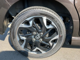 純正アルミホイール装着になります♪