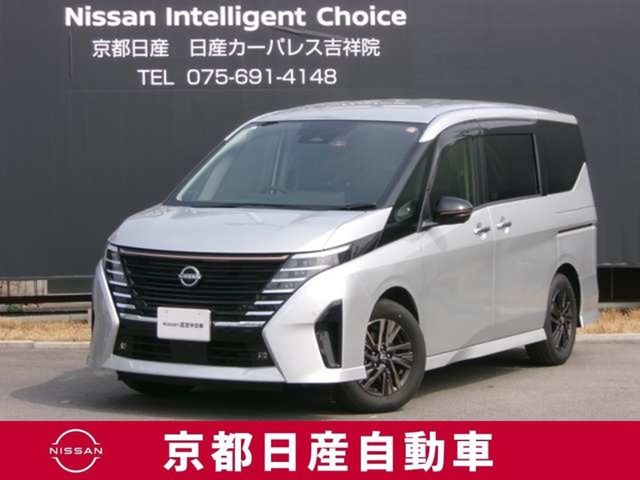 セレナ 1.4 e-POWER ハイウェイスターV 90周年記念車 