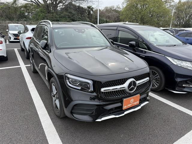 GLB GLB200d AMGライン 禁煙車 ブラックハーフレザーシート