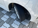 タイヤの溝もございます。