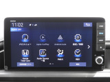Apple CarPlay設定でスマホ連携が可能。ホンダトータルケアに対応し、時計表示や車両情報も画面で確認でき、快適で便利なドライブをサポートします。