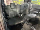 3列目シートはもちろん状態良好☆大人でもゆったりと座って頂けますので、大人数でのお出かけもラクラクです♪ご家族で、気の知れた仲間で、ドライブに行くのが楽しみですね♪