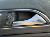 快適なショールームにて、お車選びのお手伝いから、ご購入後の整備待ちまで、ご対応致します。
