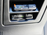 ETC車載器搭載です。スマートICも増えてきており、必須装備といって良い便利装備です。