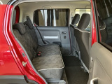 リアシートも広々としていて、座りやすいです。