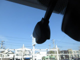 ドライブレコーダーも装備しています。万一の事故の際、録画映像が役に立つこともございます。
