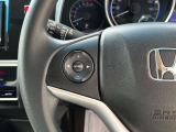ステアリング左側にはオーディオコントロールスイッチがございます。