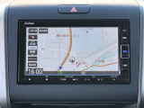 ナビ付きですので旅行先の慣れない土地での運転も安心です☆