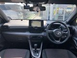 【運転席・インパネまわり】ハンドル・シート・フロアーなど隅々までプロによるクリーニング済み☆彡キレイな車内でドライブが一層快適にお楽しみいただけます!!