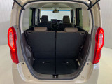 【ラゲッジルーム】たっぷり荷物も積み込める荷室スペース★