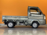 ■□■□■ アフターサービスも安心!! 自社整備工場・自社鈑金工場・積載車を完備しておりますので、お客様のご購入後も手厚くサポートいたします!!  ■□■□■
