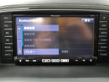 Bluetoothに接続することで、スマートフォンに入っている音楽アプリを車内で楽しめたり、通話が出来ます♪