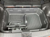 トランクボックスもある為小物や遊び道具また、洗車も収納可能となっております!