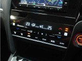 ◆オートエアコン装備◆ お好みの温度を設定をするだけで、後は、自動で風量を調節してくれます!快適にドライブが楽しめます。