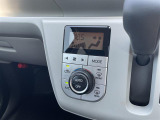 【 オートエアコン 】車内温度を感知して自動で温度調整をしてくれるのでいつでも快適な車内空間を創り上げます!//