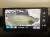 バックモニター付きで、車庫入れやバック時の後方確認をサポート。