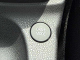 ドライブモードの切り替えも出来、運転を楽しめます。