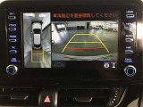 バックガイドモニターで、後方を確認しながら安心して駐車することができます。運転初心者も熟練者も必須の機能ですよ!