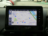 操作性の良い日産純正メモリーナビ。
