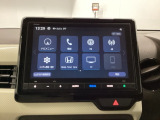 ドライブの必需品。見やすい・使いやすいHonda純正のメモリーナビを搭載。Bluetooth機能もついているのでお持ちのスマートフォンと連携させて、さらに便利に利用が可能です。