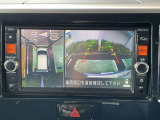 アラウンドビューモニター:空から見下ろしているような視点でスムーズな駐車と安全確認ができ安心して運転出来ます。