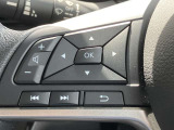 ステアリングスイッチ搭載!ハンドルひとつで手を離さなくても運転中視線をそらさなくても操作が出来て便利です