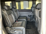 2列目シートも広々としていて、座りやすいです。