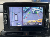 アラウンドビューモニター装備です 上から見たイメージで駐車出来ます
