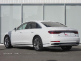 弊社アウディジャパン販売のグループ店舗(Audi Approved Automobile有明・豊洲・世田谷・調布・江戸川・箕面・大阪中央・大阪南・堺)の車両は当店でご購入可能です。店舗間の輸送費用はサービスです。