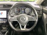 ステアリングも使用感が少なく、きれいな状態となっております♪