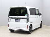【コーティング】大好評のボディコーティング「グラスコーティング ガードコスメSP」もご納車までに施工可能。ガラス皮膜によりボディをキレイな状態に保ってくれます。