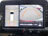 アラウンドビュ-モニタ-はクルマの真上から見ているかのような映像によって、周囲の状況を知ることで、駐車を容易に行うための支援技術です。