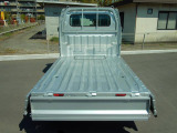 荷物の積み込み積み下ろしに便利な三方開です☆