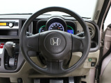 【運転席まわり】Honda独自の設計思想に基づき、自然に手を伸ばした先に操作したいものがあるようレイアウトを追求 !