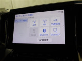 純正ナビを装備。タッチパネル式で使いやすく、お出かけもラクラクです。