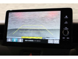 バックカメラが装備されており、後方の安全確認はもちろんのこと狭い場所での駐車や雨の日・夜間など視界の悪いコンディションでのストレスの軽減にもなります!