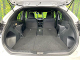普段のお買い物や通勤、送迎等に十分な荷室スペースを確保しております。セカンドシートを倒すと、大きな荷物の積載も可能です♪